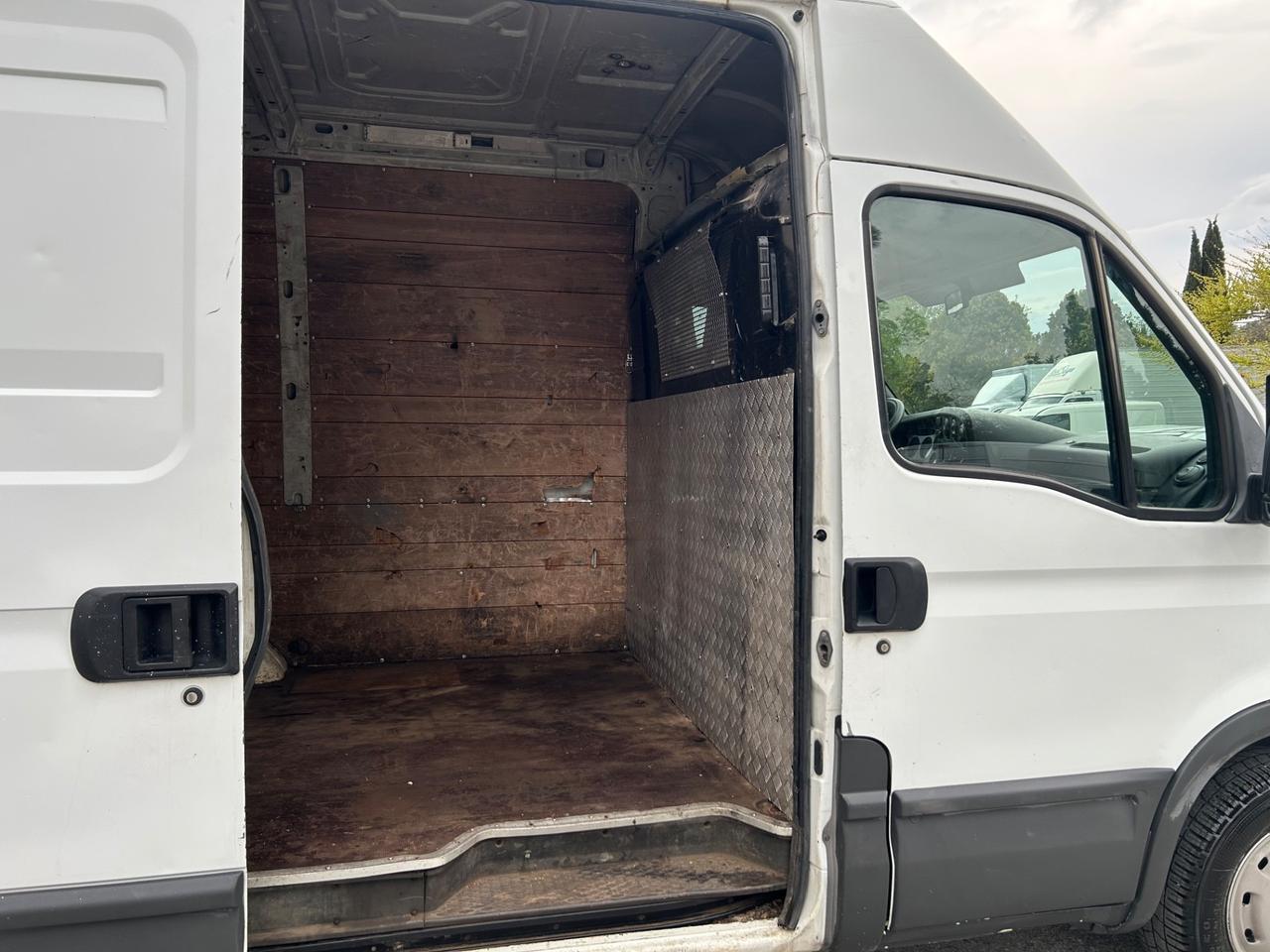 Iveco Daily 35.12 2.8 TDI Furgone