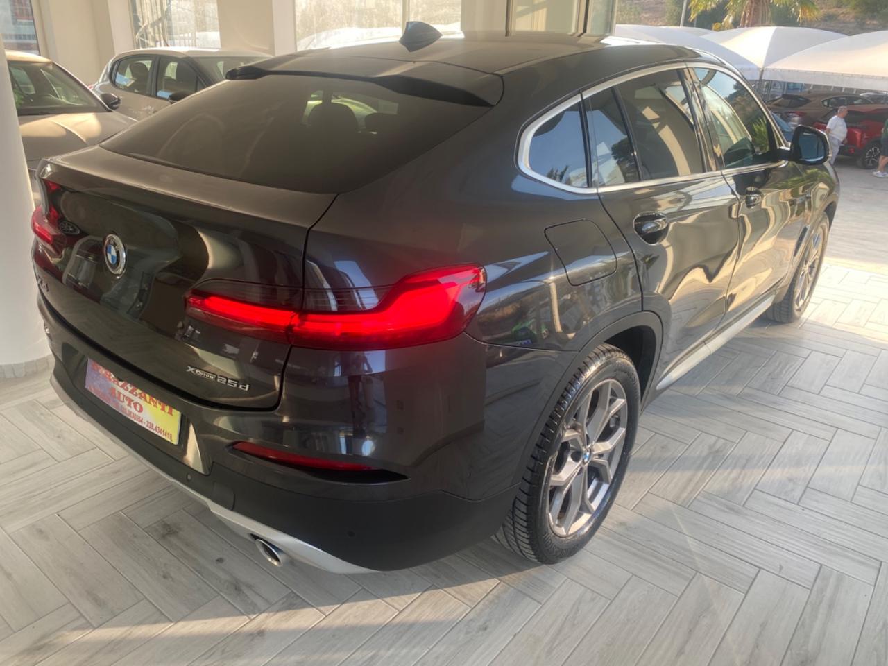 Bmw X4 xDrive25d 2.0D 231CV HUD/360/MULTILED2019