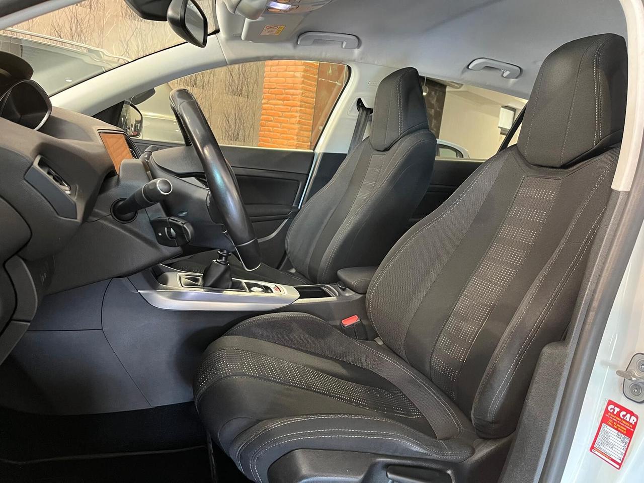Peugeot 308 BlueHDi 120 S&S Active