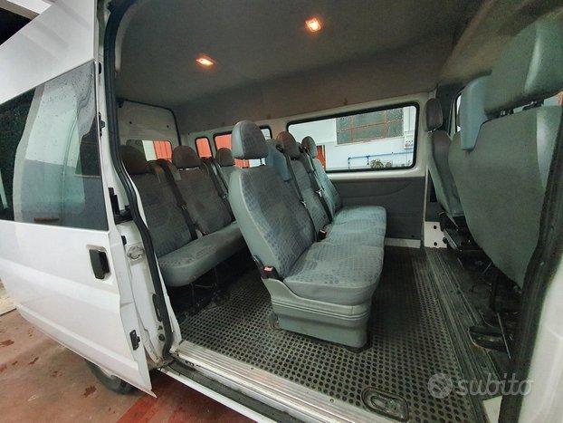 Ford Transit 300M 2.2 TDCi 115CV 9 Posti