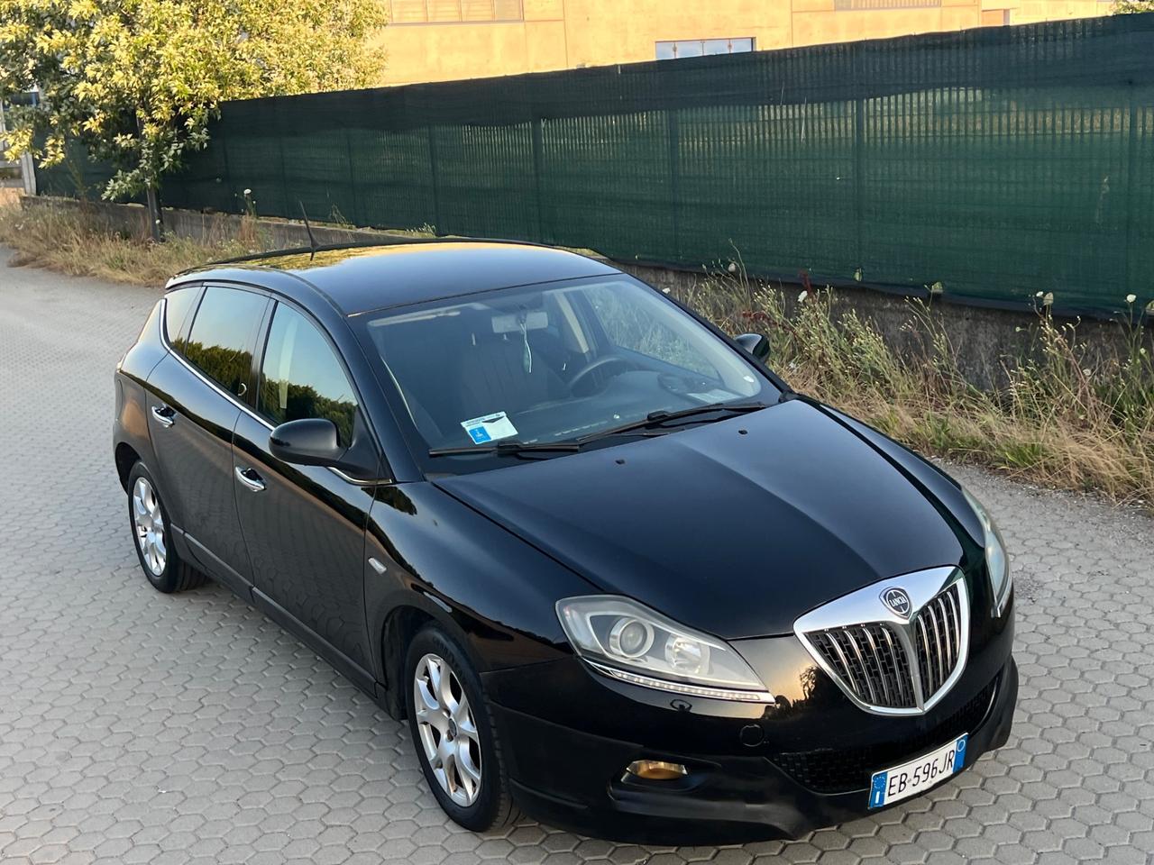 Lancia Delta 1.6 MJT DPF Argento