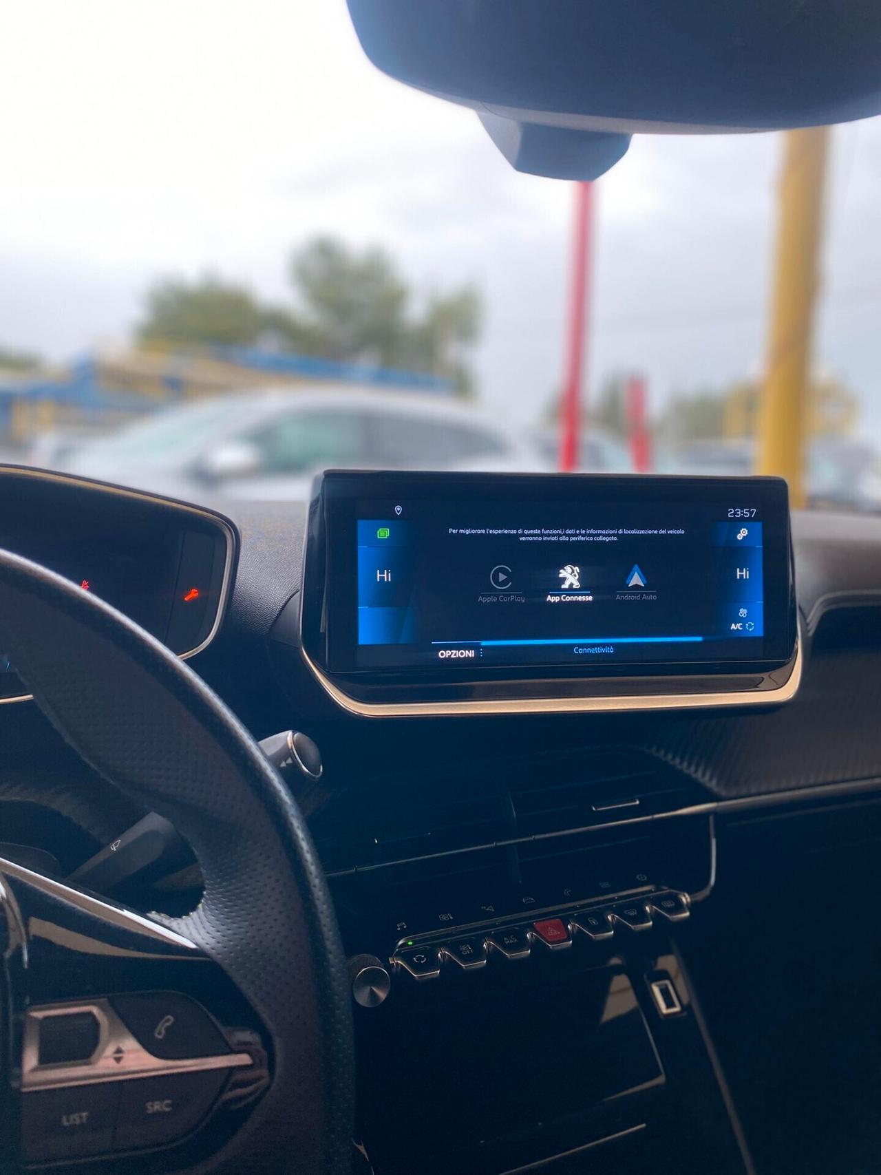 Peugeot 2008 BlueHDi 110 S&S GT