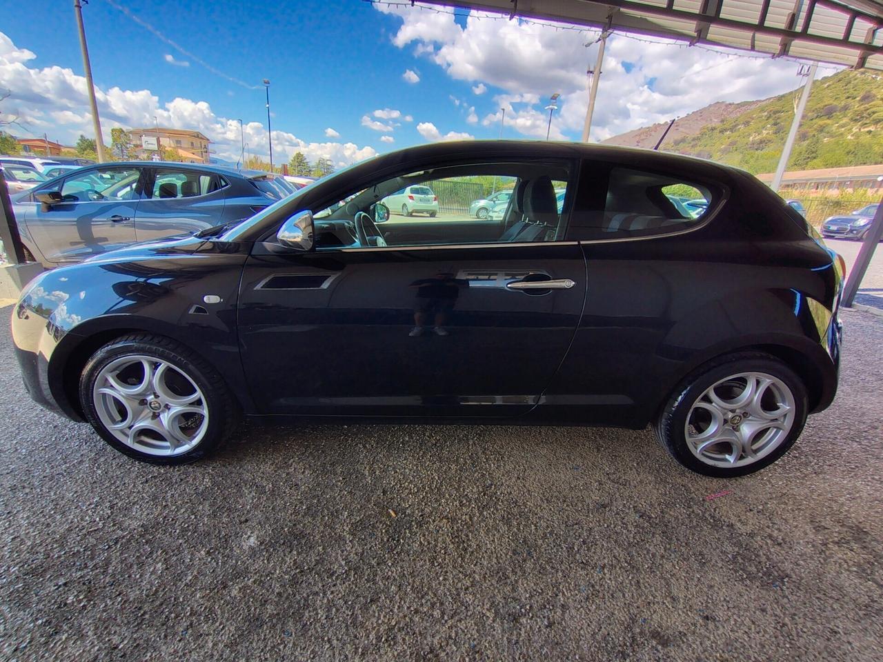 Alfa Romeo MiTo 1.3 JTDm-2 95 CV S&S Distinctive Sport Pack