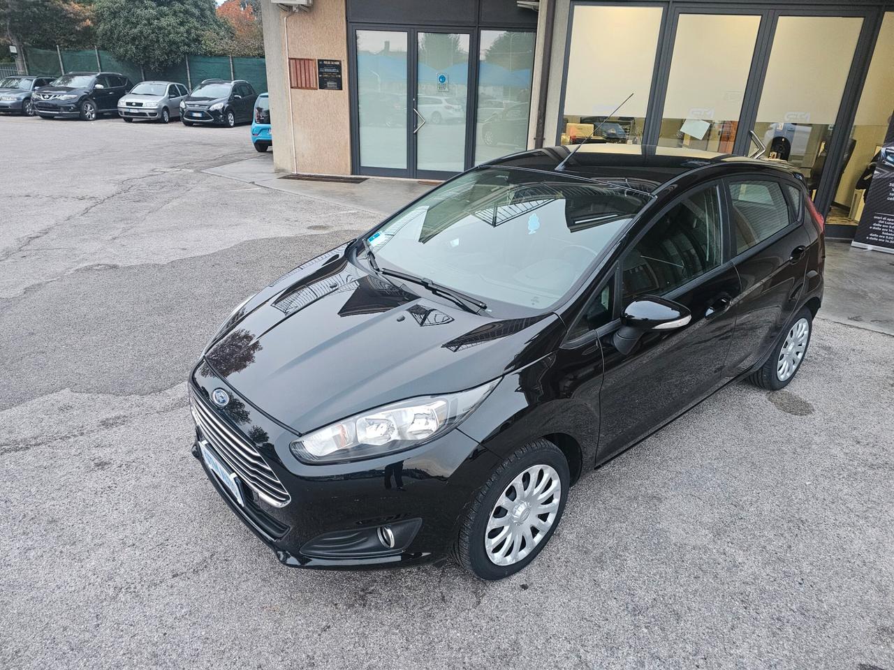 Ford Fiesta 1.4 5 porte Bz.- GPL