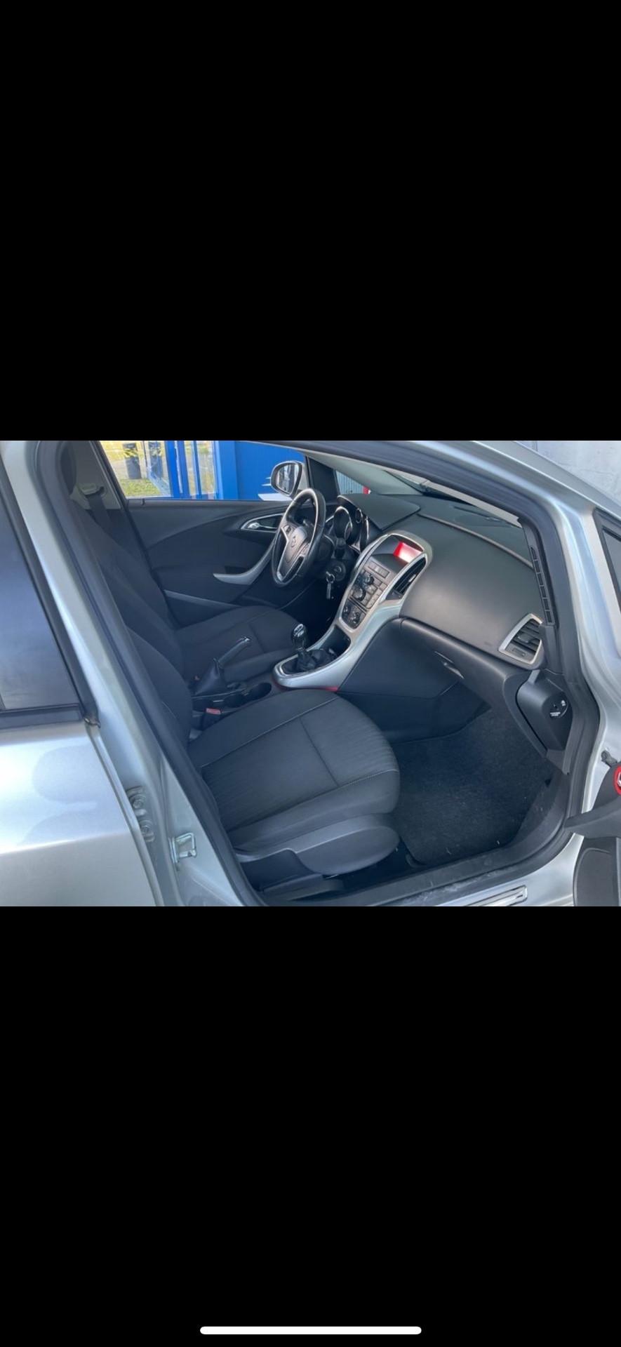 Opel Astra 1.7 CDTI 110CV 5 porte Cosmo