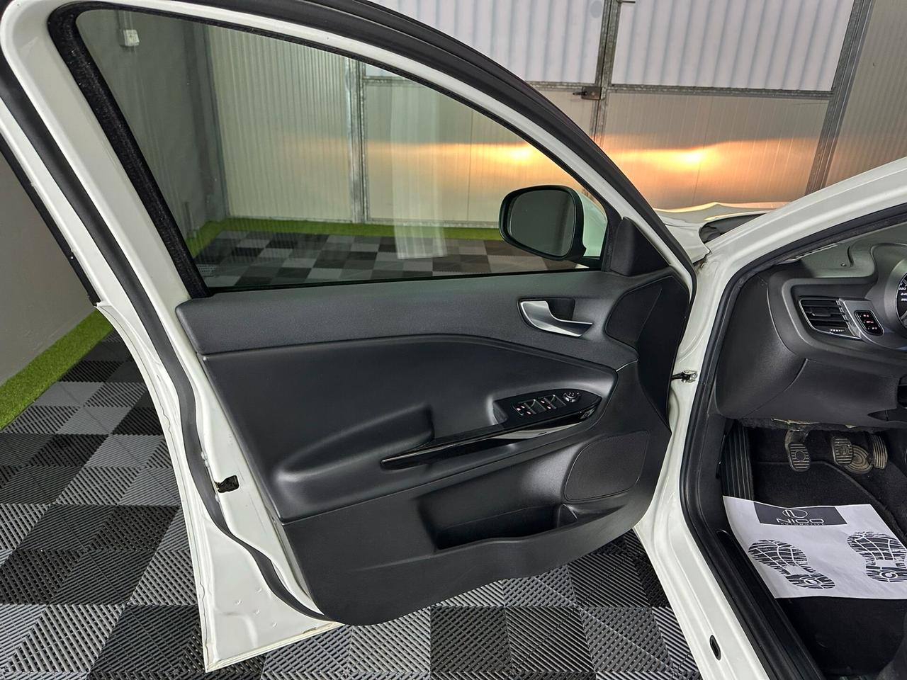 Alfa Romeo Giulietta 1.6 JTDm-2 105 CV Distinctive