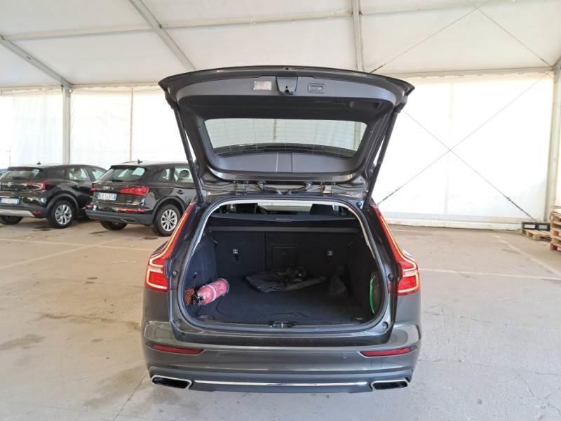 Volvo V60 2.0 T6 Recharge Plug-in Hybrid Inscription Expression AWD automatico