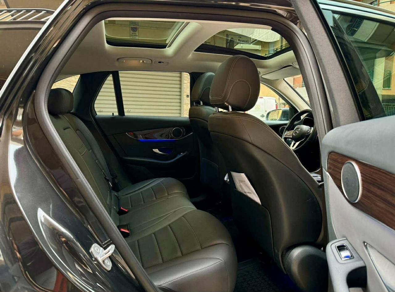 Mercedes-benz GLC 220 d 4Matic Sport/TETTO/20/PEDANE/VIRTUAL