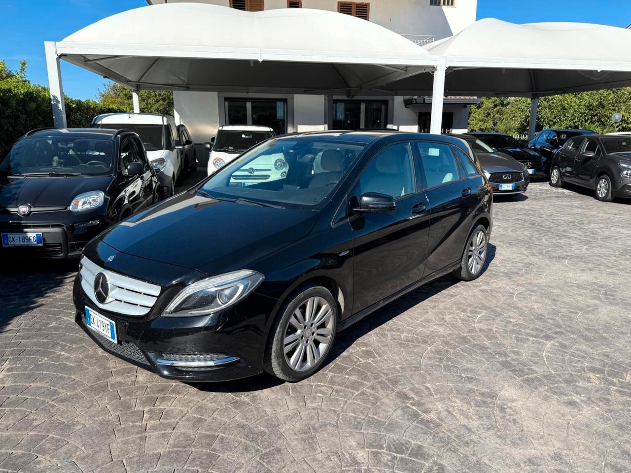 MERCEDES-BENZ B 180 CDI BlueEFFICIENCY Executive