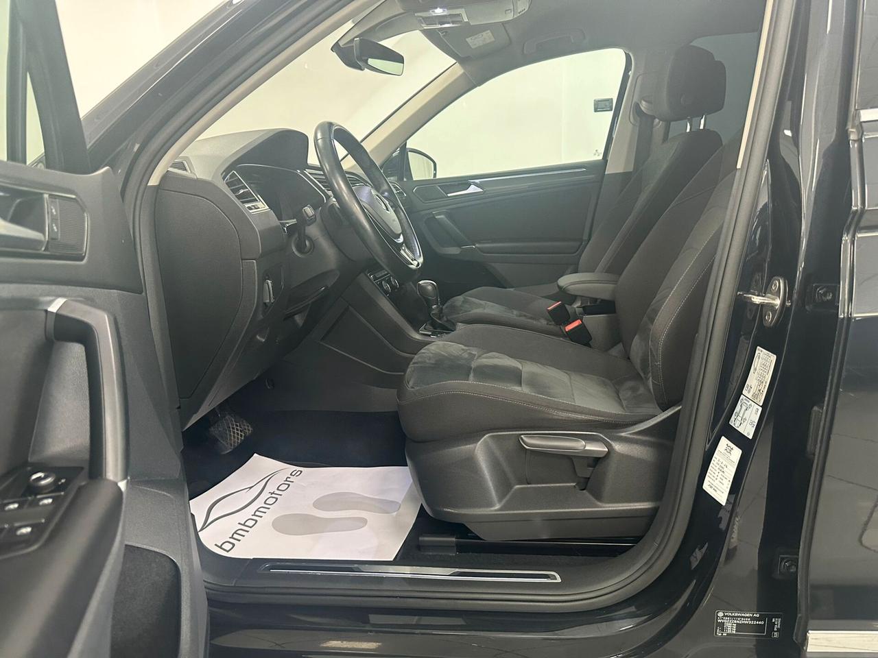 Volkswagen Tiguan 2.0 TDI SCR DSG 4MOTION Business BMT