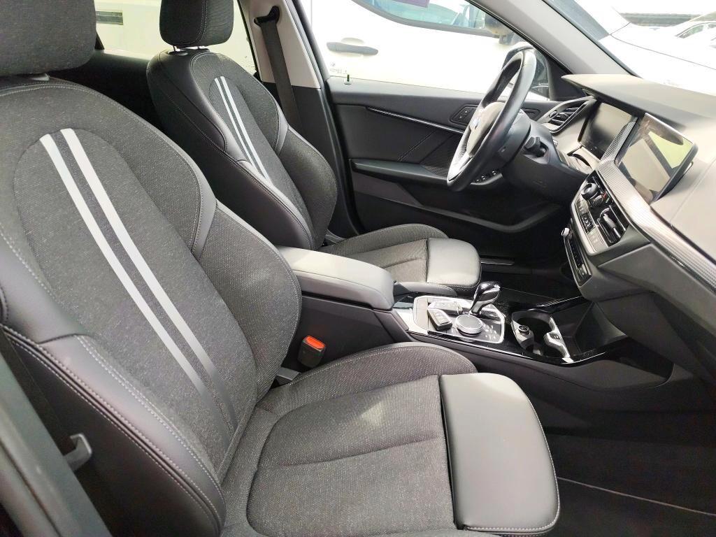 BMW 118i 136CV SPORT EDITION *12/2023
