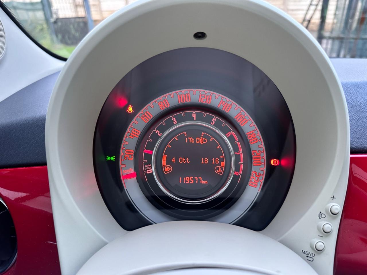 Fiat 500 1.2 Lounge 69CV 110000KM-2018