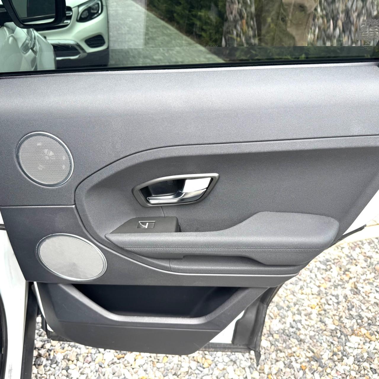 Land Rover Range Evoque 2.2 TD4 5p. Dynamic