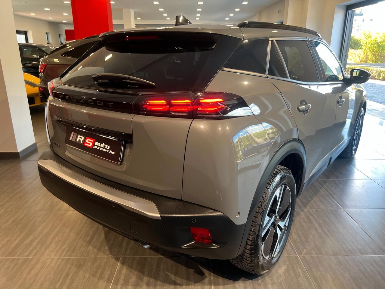 Peugeot 2008 PureTech 100 S&S Allure