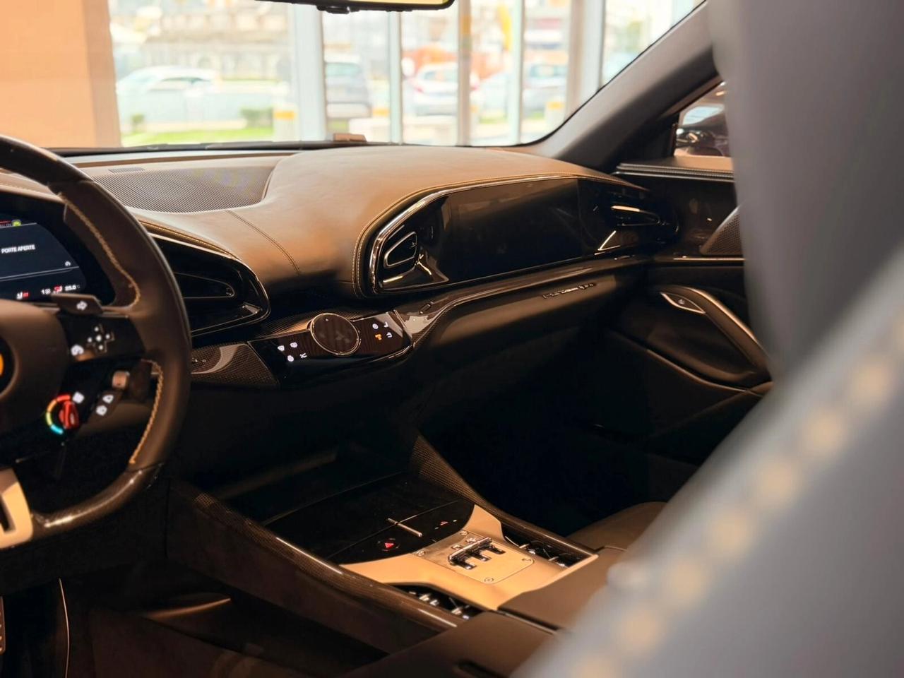 Ferrari Purosangue 6.5 V12 725cv dct