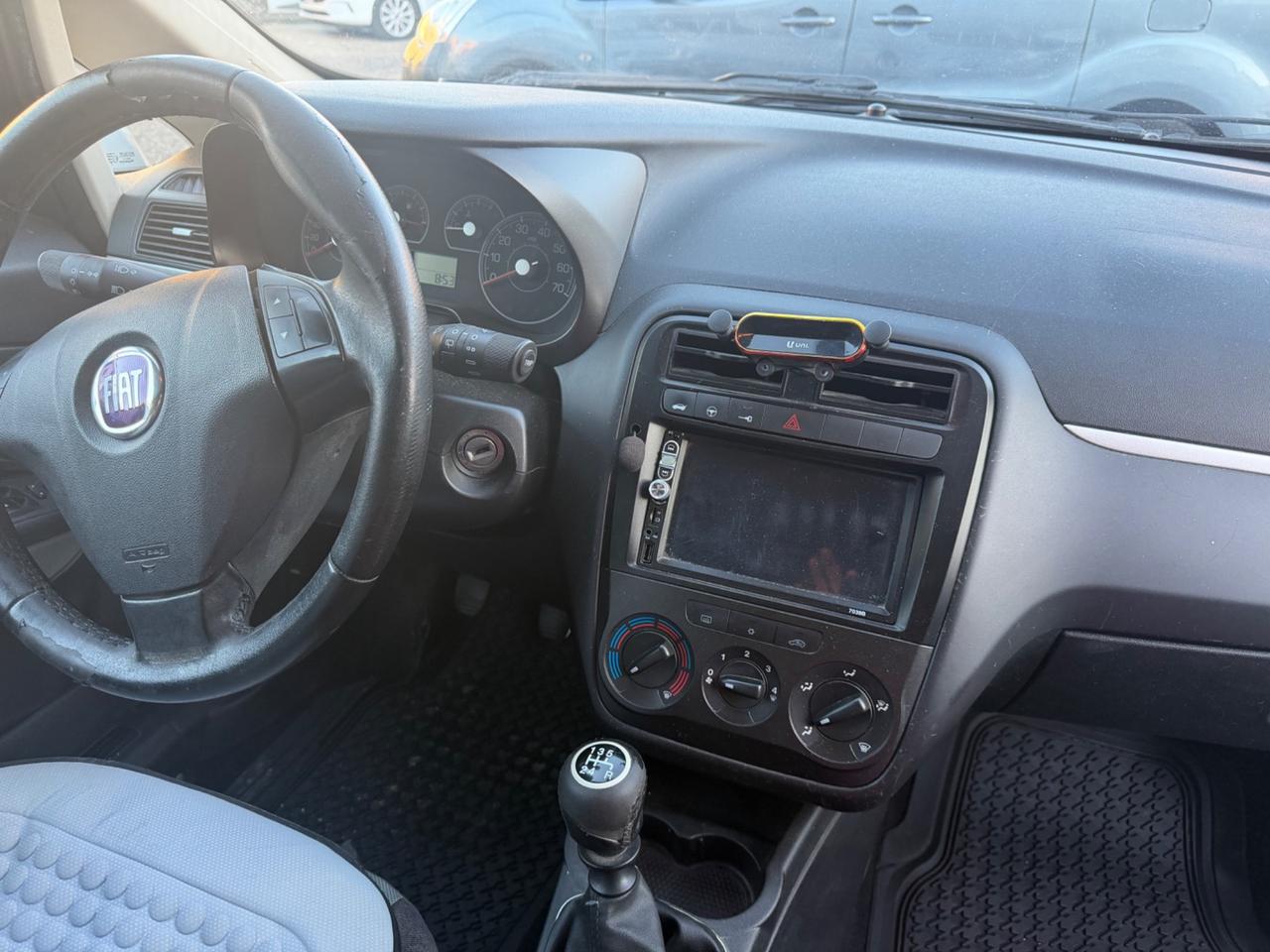 Fiat Grande Punto 1.2 5 porte ok neopatentati
