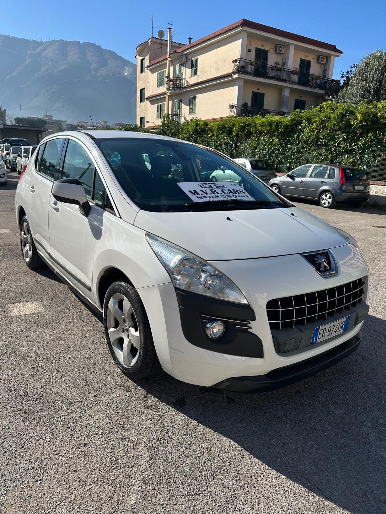 Peugeot 3008 1.6 HDi 115CV Business