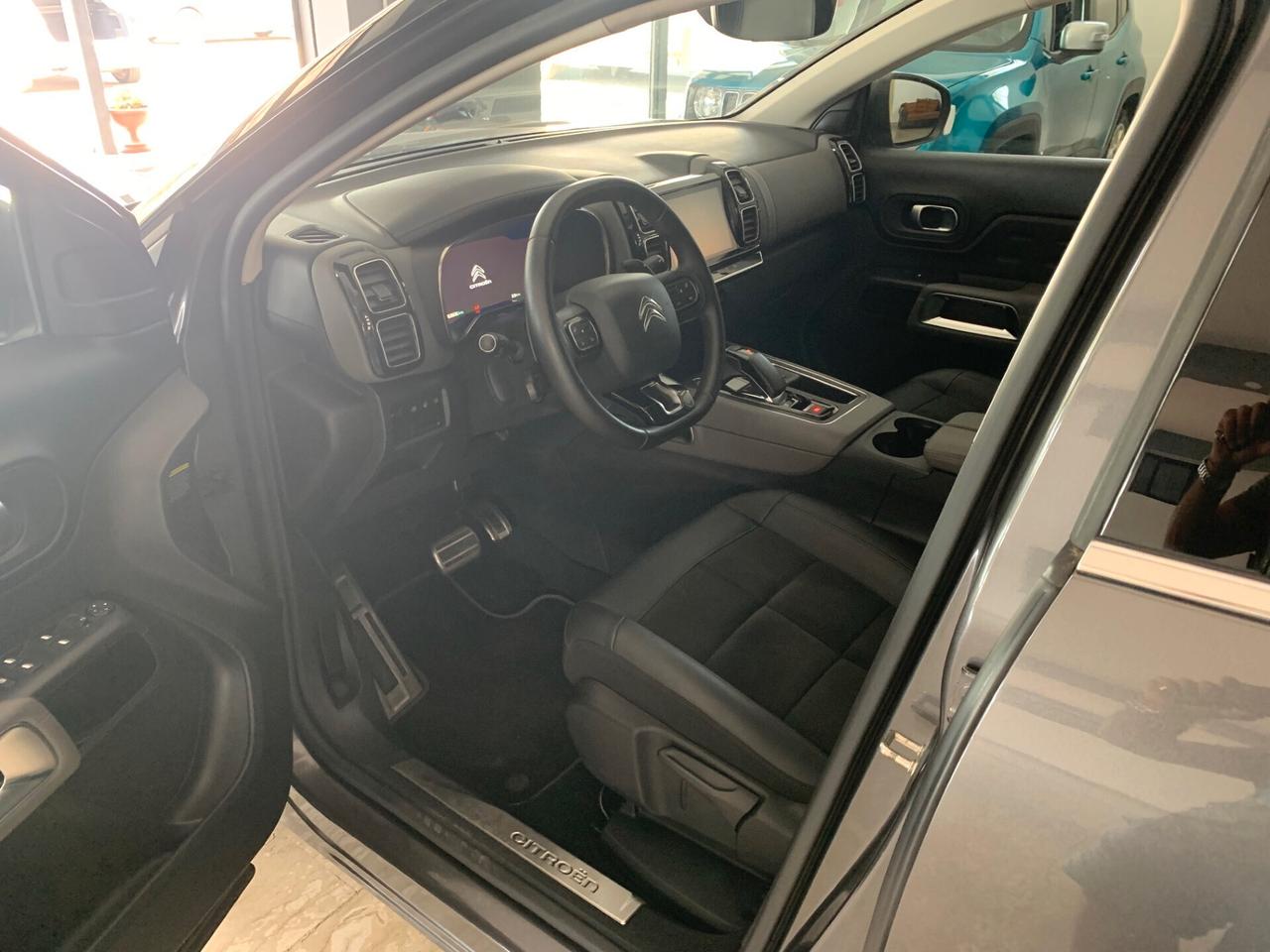 Citroen C5 Aircross Hybrid 225 E-EAT8 Shine