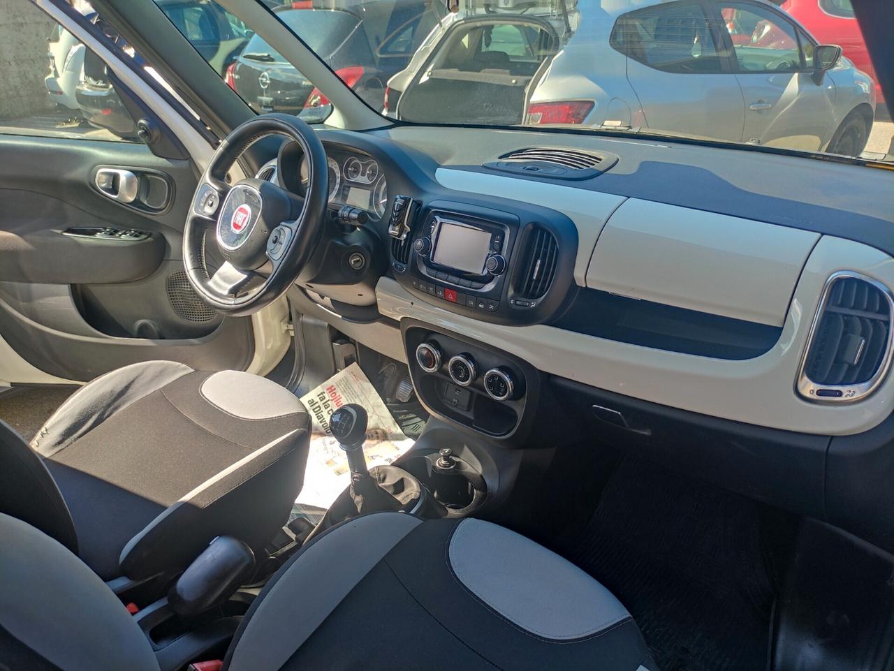 Fiat 500L Living 1.6 Multijet 120 CV ( frizione e volano nuovi)