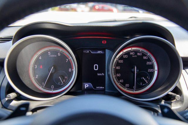 SUZUKI Swift 1.2 Hybrid CVT Top Automatica