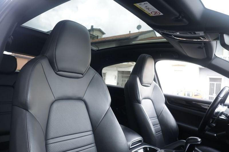 Porsche Cayenne Coupè Porsche Cayenne Coupè Cayenne 3.0 Coupè V6 E-HYBRID IVA Unicoproprietario
