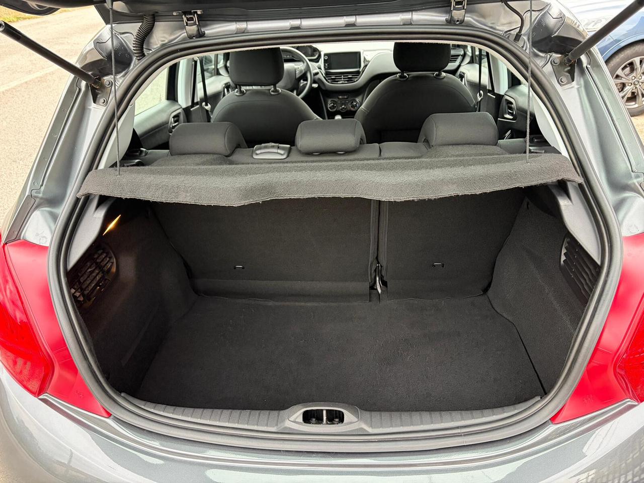 Peugeot 208 1.0 VTi 68CV 5 porte Access