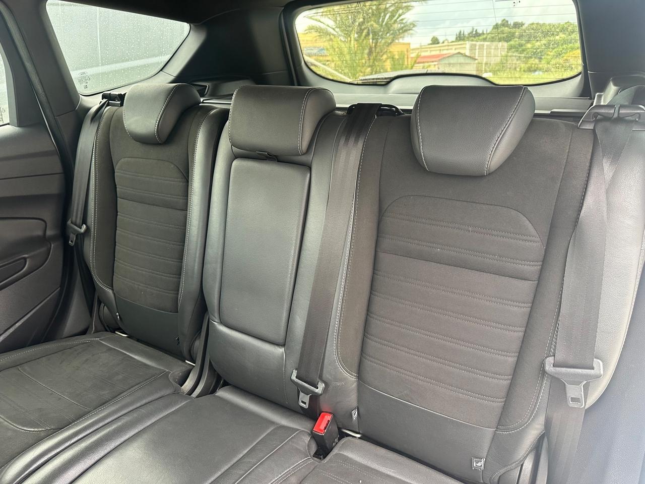 Ford Kuga 1.5 TDCI 120 CV S&S 2WD ST-Line