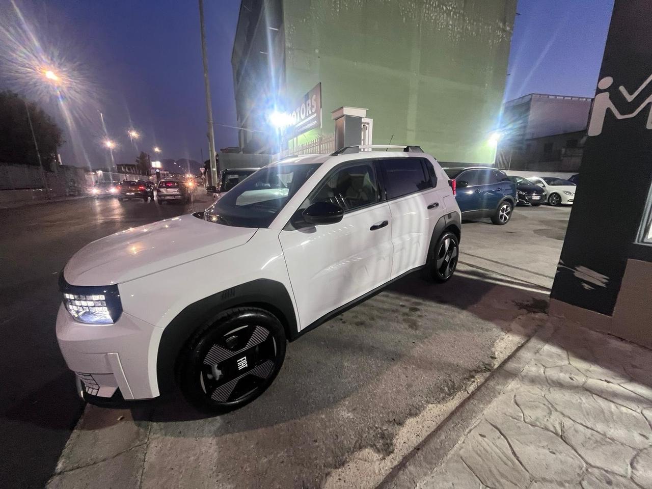 Fiat Grande Panda 1.2 Hybrid 110 CV S&S La Prima