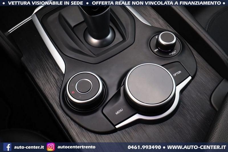 Alfa Romeo Giulia 2.0 Turbo 200CV AT8 B-Tech