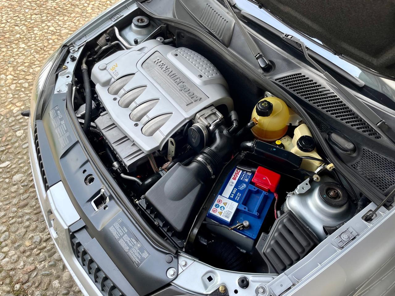 Renault Clio 2.0 16V RS Sport *UNICO PROPRIETARIO*