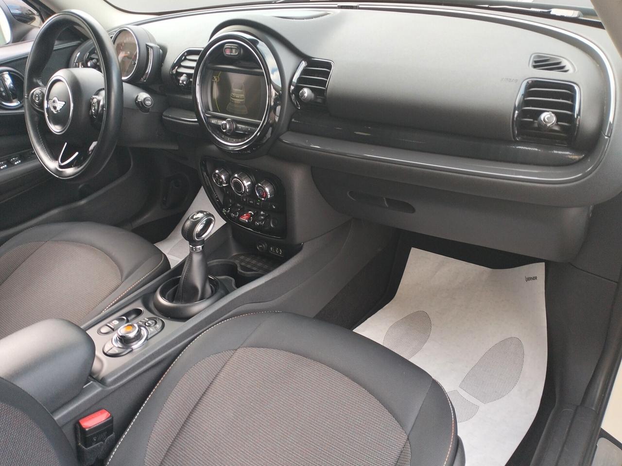 MINI Cooper Clubman IV F54 2016 1.5 Hype auto