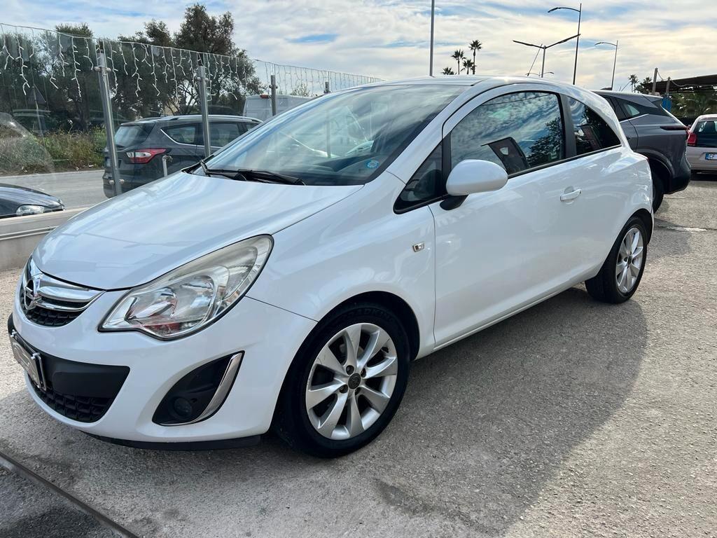 Opel Corsa 1.2 85CV 3 porte GPL-TECH Elective