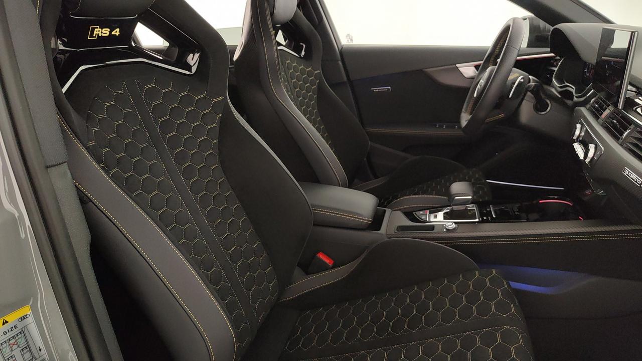 AUDI Audi A4 rs4 avant 2.9 tfsi 25 years quattro 470cv tiptronic