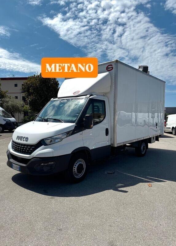 NEW IVECO DAILY 35S14 METANO FURGONATO 2022
