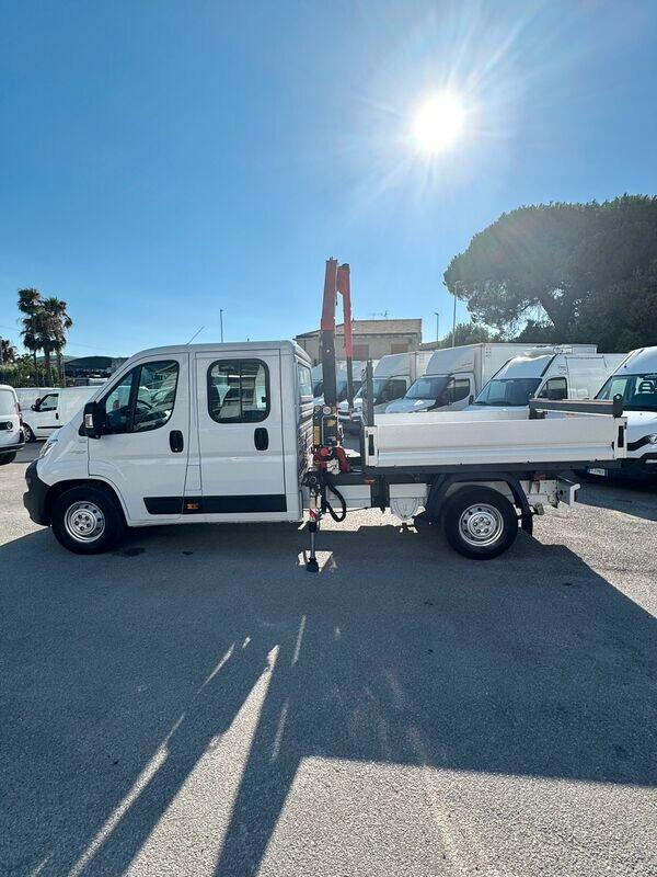 FIAT DUCATO MAXI 2.3 CASSONE 7 POSTI CON GRU