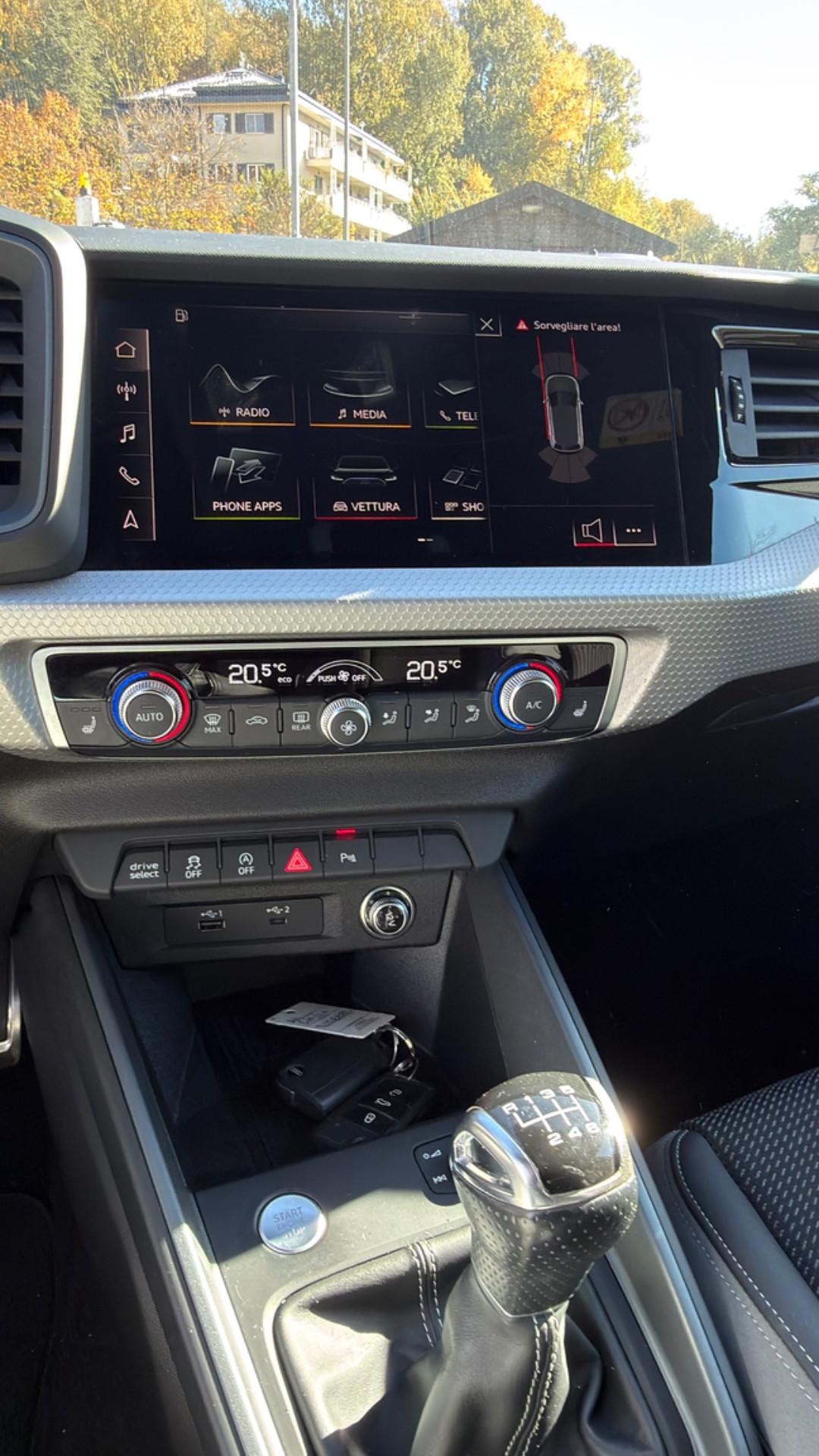 Audi A1 citycarver 30 TFSI S-Line