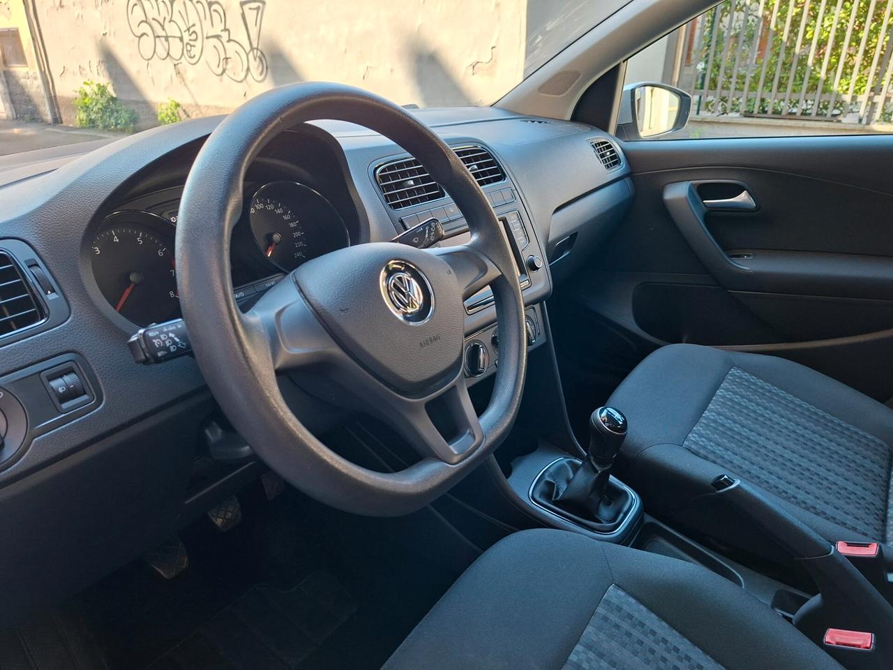 Volkswagen Polo 5p 1.0 Trendline 60cv, euro 6, adatta a neop.