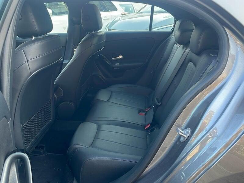 Mercedes-Benz Classe A A 180 d Automatic Business