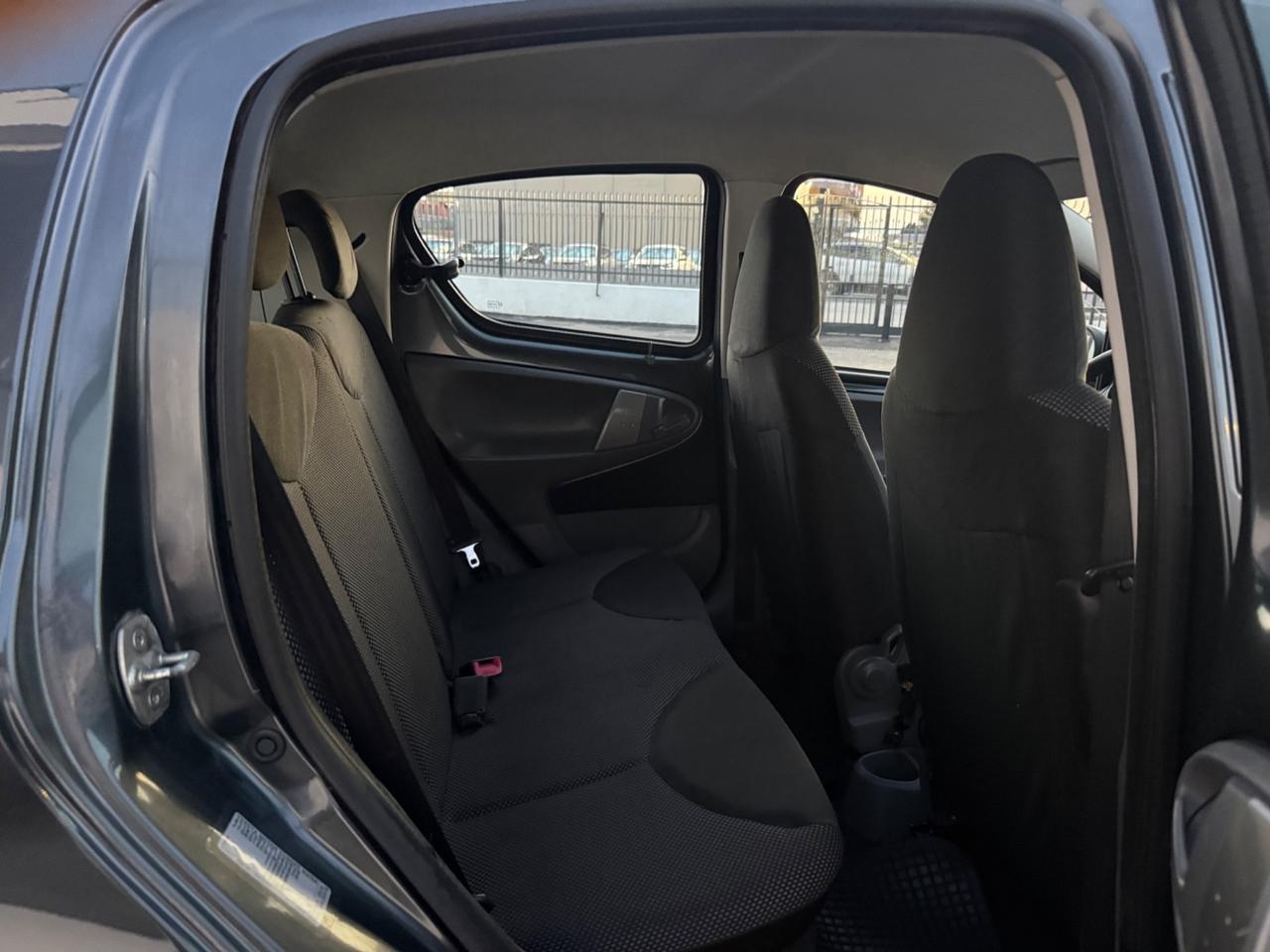 Toyota Aygo 1.0 5 Porte Cambio Automatico