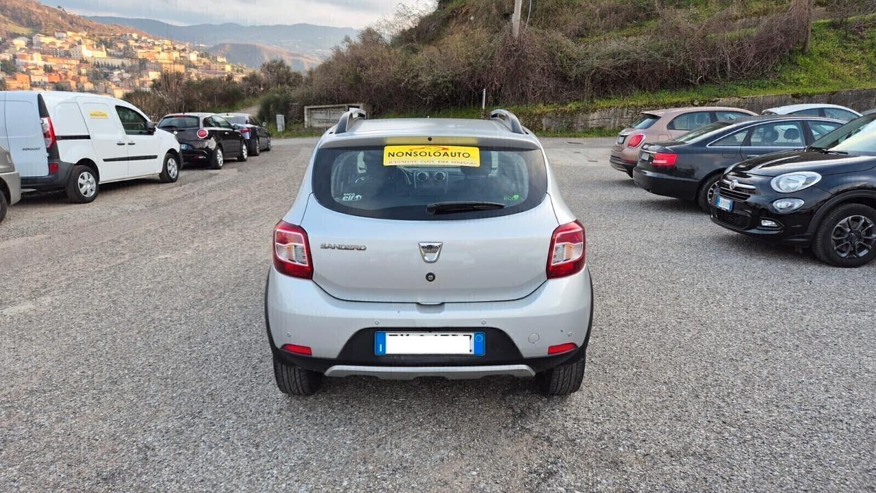 Dacia Sandero Stepway 1.5dCi 90CV Prestige-11/2014