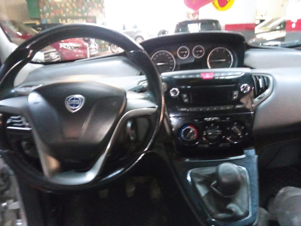 Lancia Ypsilon 1.3 MJT 16V 95 CV 5 porte S&S Platinum