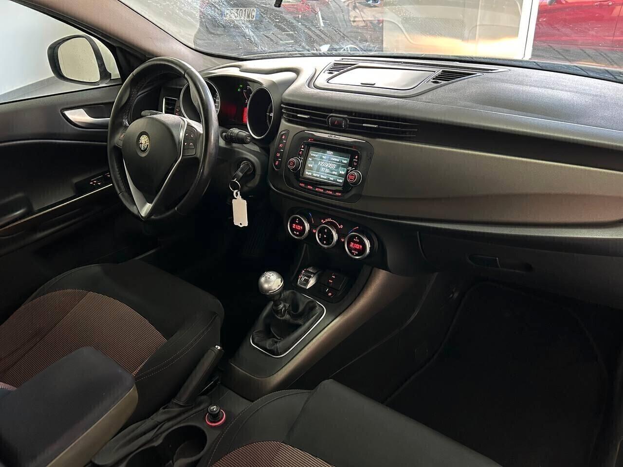 Alfa Romeo Giulietta 1.6 JTDm-2 105 CV Distinctive