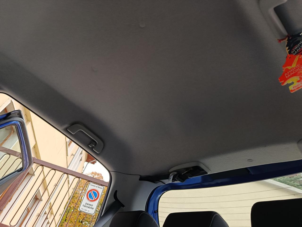 Toyota Yaris Active 1.0 VVT-i #7550