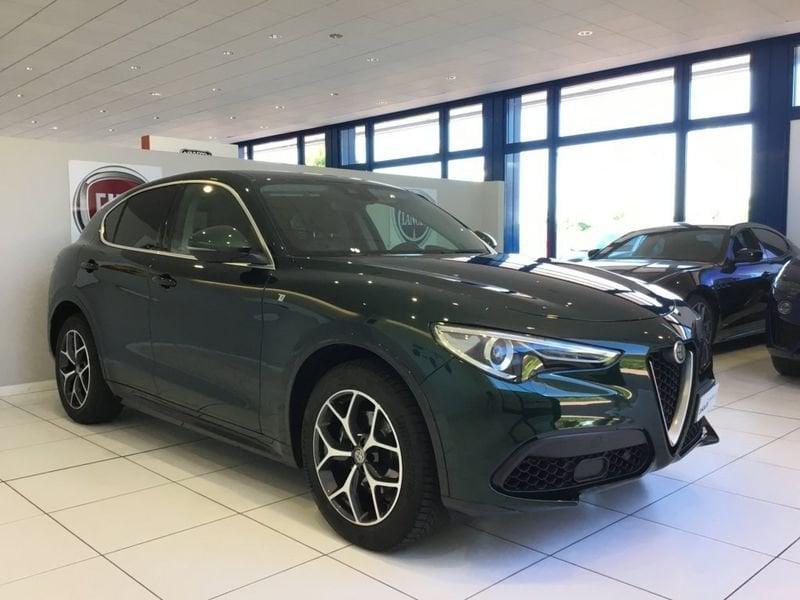 Alfa Romeo Stelvio 2.0 Turbo 280 CV AT8 Q4 Ti