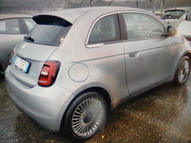 FIAT 500e Berlina 42 kWh Icon