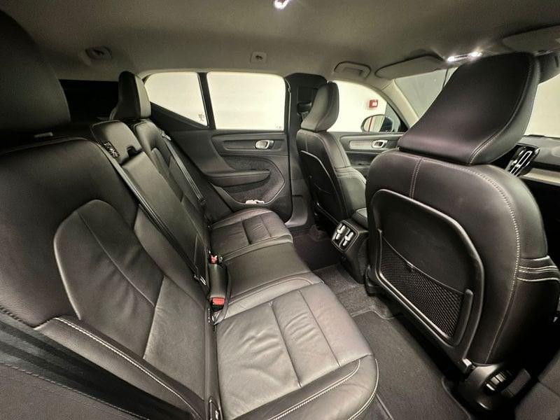 Volvo XC40 1.5 t3 Momentum 163cv auto my21