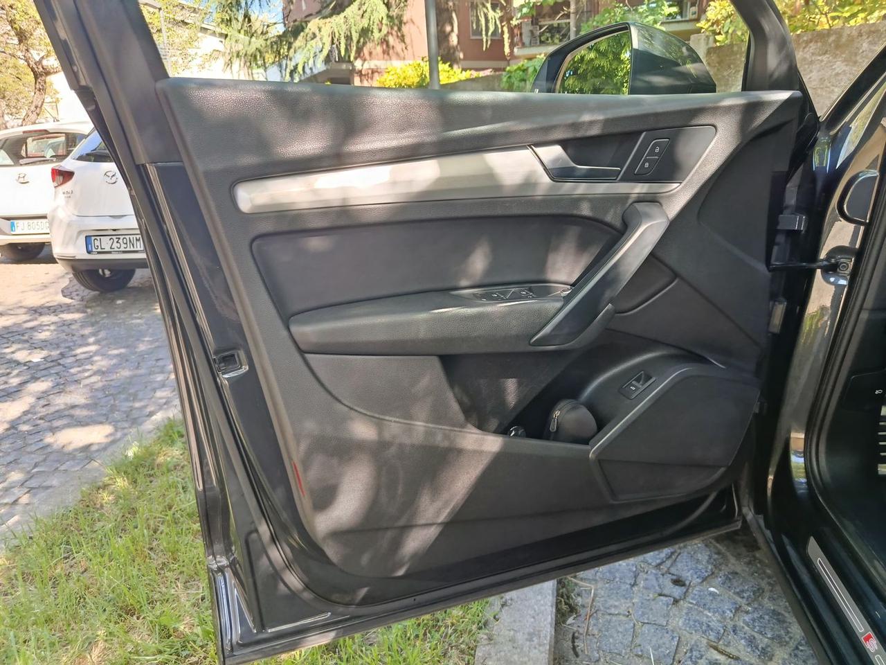 Audi Q5 S Line Plus 2.0 40 TDI #10559