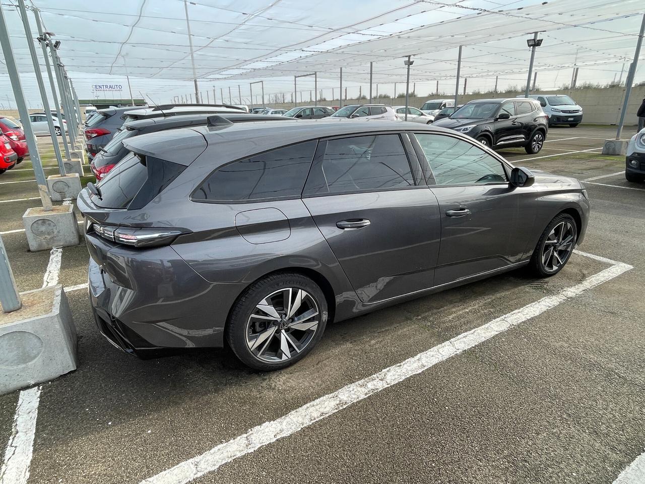 Peugeot 308 1.5 BlueHDi 130 S&S EAT8 SW Allure Pack