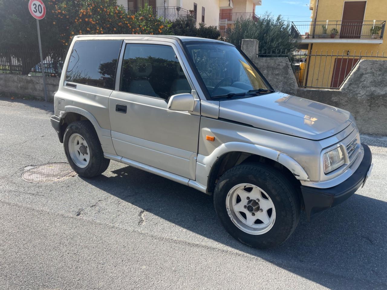 Suzuki Vitara 2.0 HDI GANCIO TRAINO MOZZI LIBERI