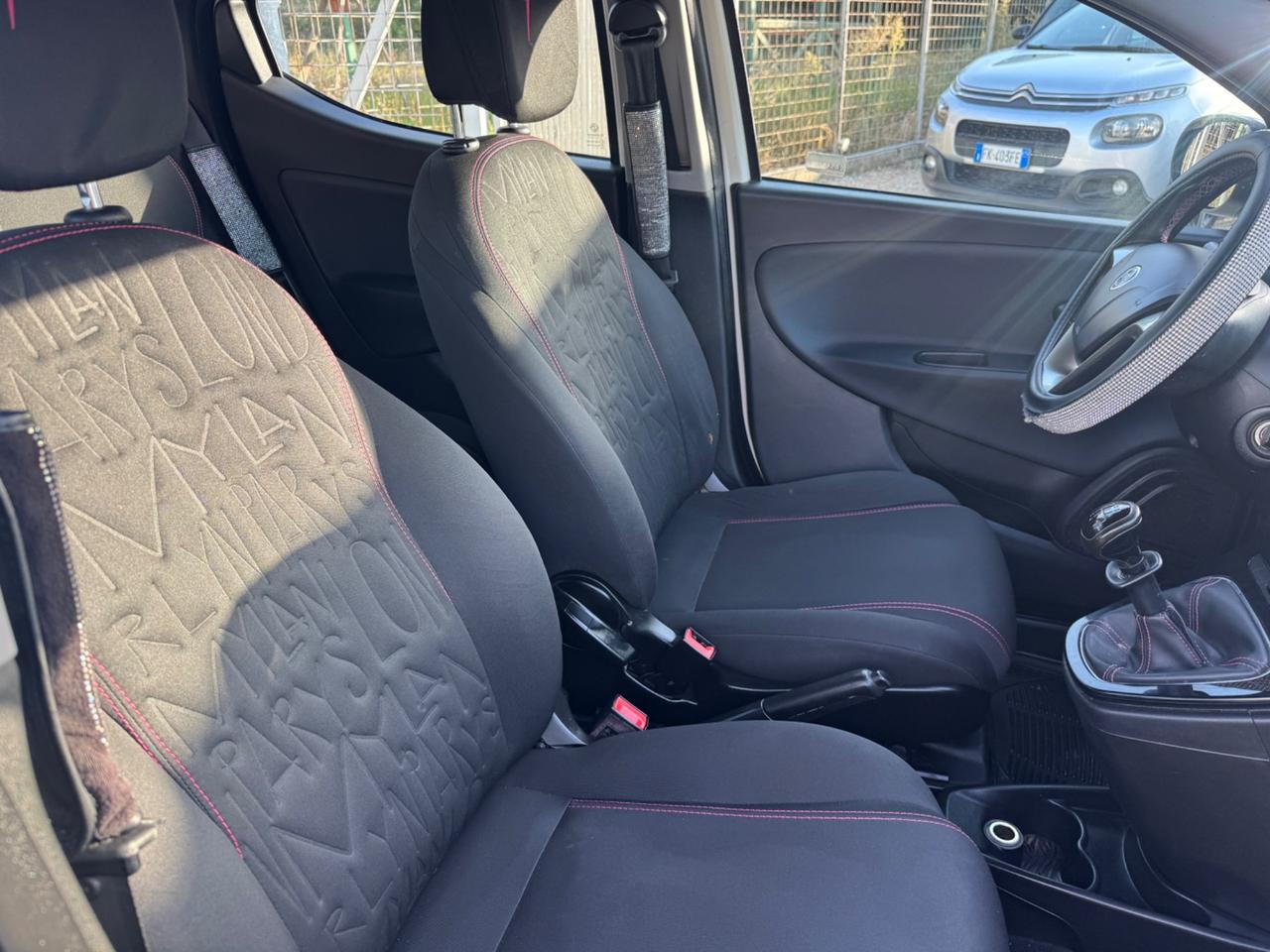 Lancia Ypsilon 1.2 69 CV 5 porte GPL Ecochic Silver
